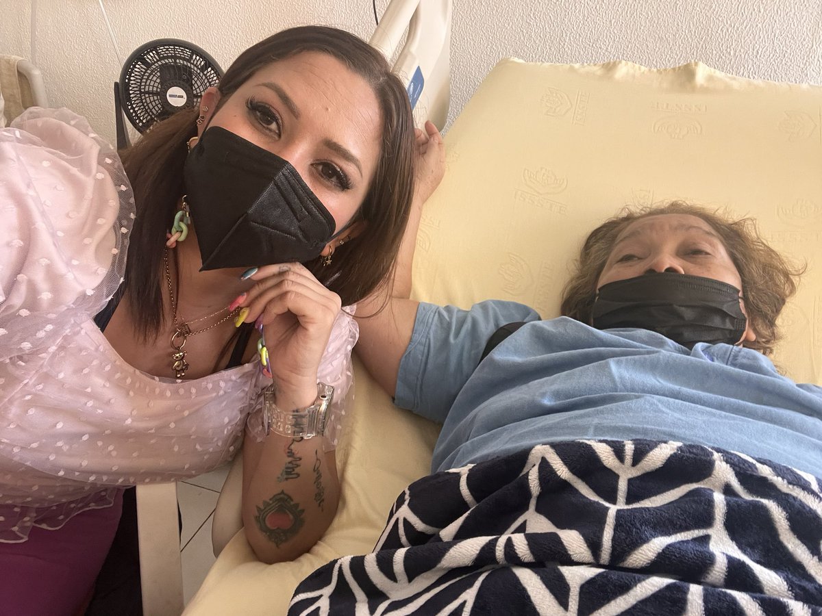 PATOIRAM's tweet photo. 1 mes y medio esperando, una cita que debió de ser de urgencia!! @ISSSTE_mx  no es posible, que hoy se pretendía el traslado a la CDMX y resulta que siempre no!! https://t.co/vWNUWL1iUa