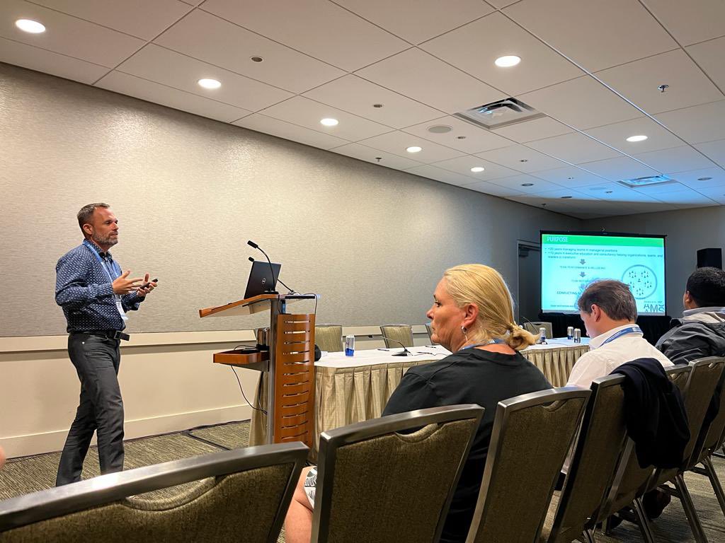 lluisroses's tweet photo. Presenting my work about Team Motivation Paradoxes in #AOM2022 in Seattle. Amazing experience! https://t.co/zr1w1NHn2q