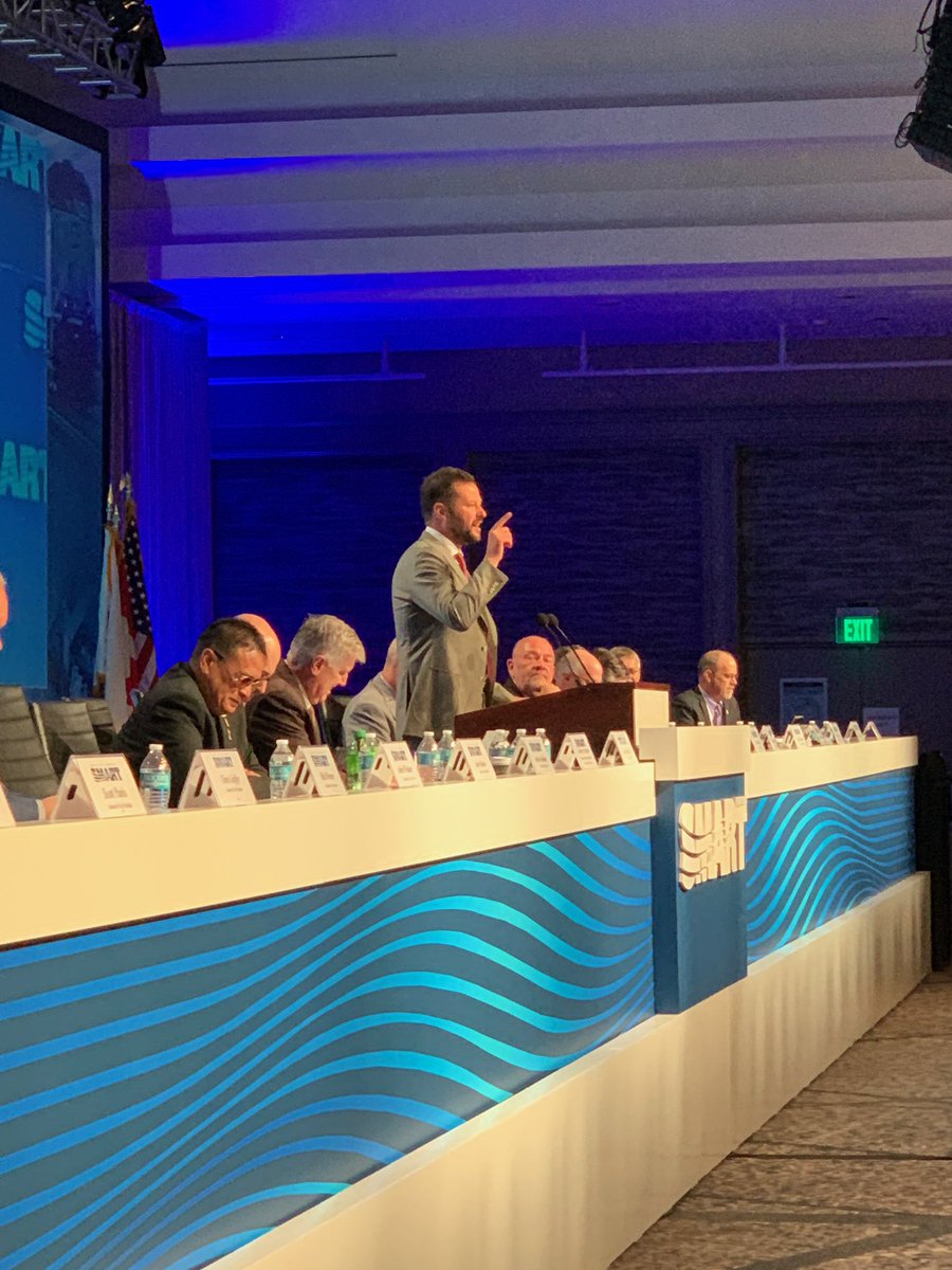 MattHaneySF's tweet photo. Great to welcome 600+ sheet metal, air, rail and transit workers from across the country to San Francisco this morning.
They build our housing, our rail, and operate our trains and planes.
Good middle class union jobs!
Growth with unity!
@sflabor https://t.co/1vPWVdMc2e