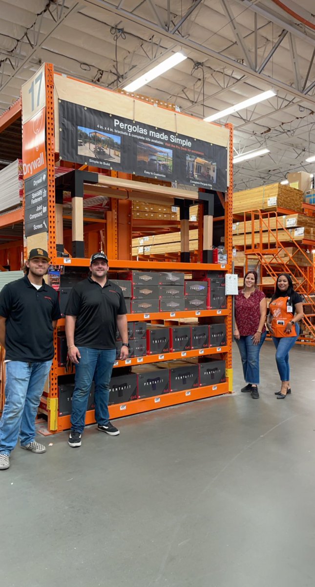 Building Strong Relationships 💪🏼 
Shout out to Capital for the partnership
on building our new exclusive Linx
pergola system!! Truly a pleasure
meeting you all and greatly appreciate
the teamwork.