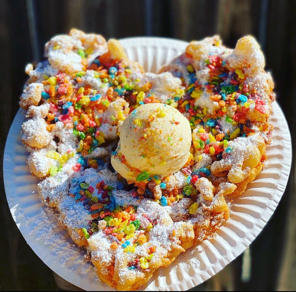 mfood_app's tweet photo. we heart @fdfunnelcakes 💕 Download mFood to find food trucks near you! Link in bio.
*
*
#mFood #mfoodies #foodtruckseverywhere #food #foodpics #foodtruck #foodtrucks #streetfood #app #mobileapp #appstore #mobile https://t.co/FvqOjPQefG