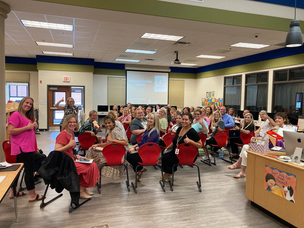 wlprat's tweet photo. Another awesome #GCSTech start of school year session today at Sonoraville ES. They 💯 deserve the 👍🏻-one of the most understanding & considerate audiences EVER! #GoCoSchools #GetGCS #OneBIGFamily #PhenomenalPhoenix #BackToSchool https://t.co/cWF5W9yBt4