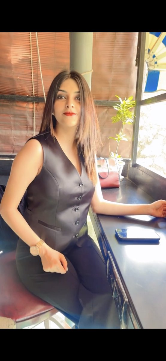 Ayushi Shekhawat tweet media