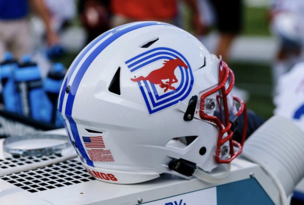 BSFinLit's tweet photo. In 1987, powerhouse Southern Methodist University's football team was given the "death penalty" for giving a few players some money.
This season every single player on their football and basketball team will receive $36,000.

#NIL #NameImageLikeness

https://t.co/2IVG9Y9AFw https://t.co/8mm7oDUe2s