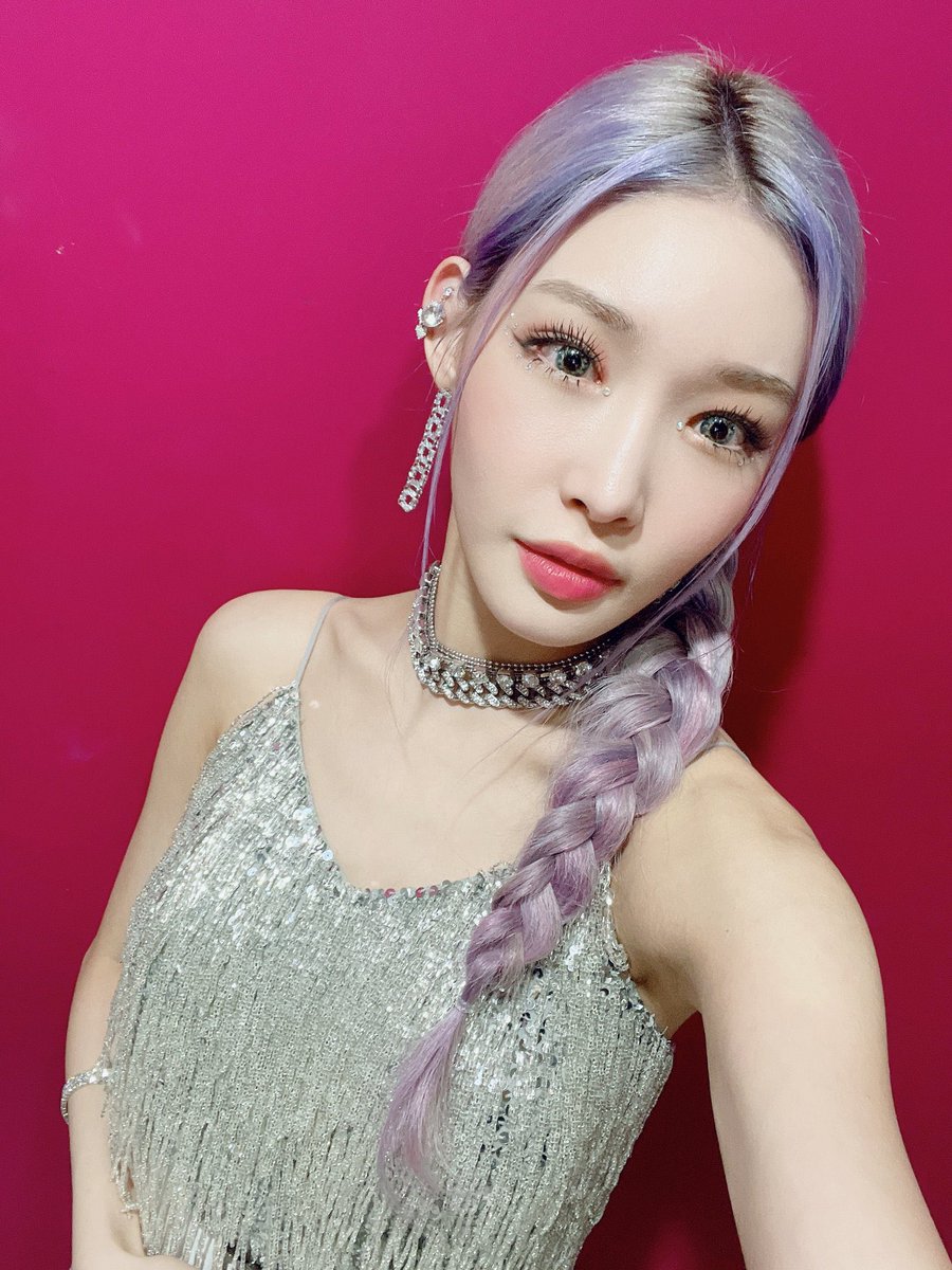 1996FEED's tweet photo. the iconic pink wall
#조이 #JOY #청하 #CHUNGHA https://t.co/wif64wanCS