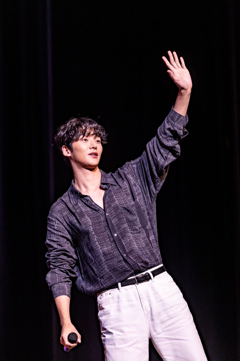 hourly_rowoon's tweet photo. [ #ROWOON #로운 #SF9 ] https://t.co/hvNCW5aa3Q