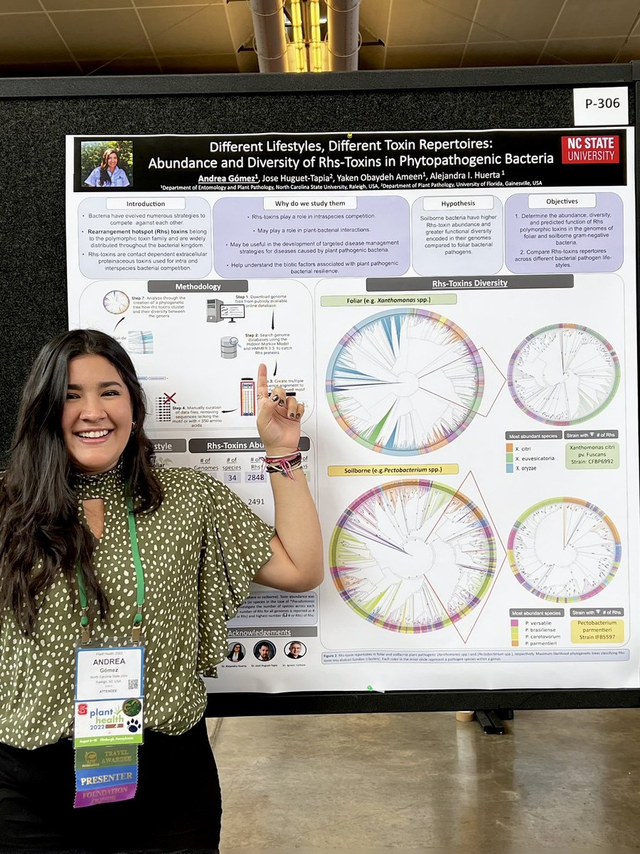 amgomezc_'s tweet photo. I had a great time today presenting for the first time my research poster tittled “Different lifestyles, different toxin repertoires”, thanks to my amazing PI @Alitalamorenita for always encouraging me to do my best!! #latinwomaninscience #Huertalab #PlantHealth2022 @NCSU_DEPP https://t.co/XbxF21d4dx