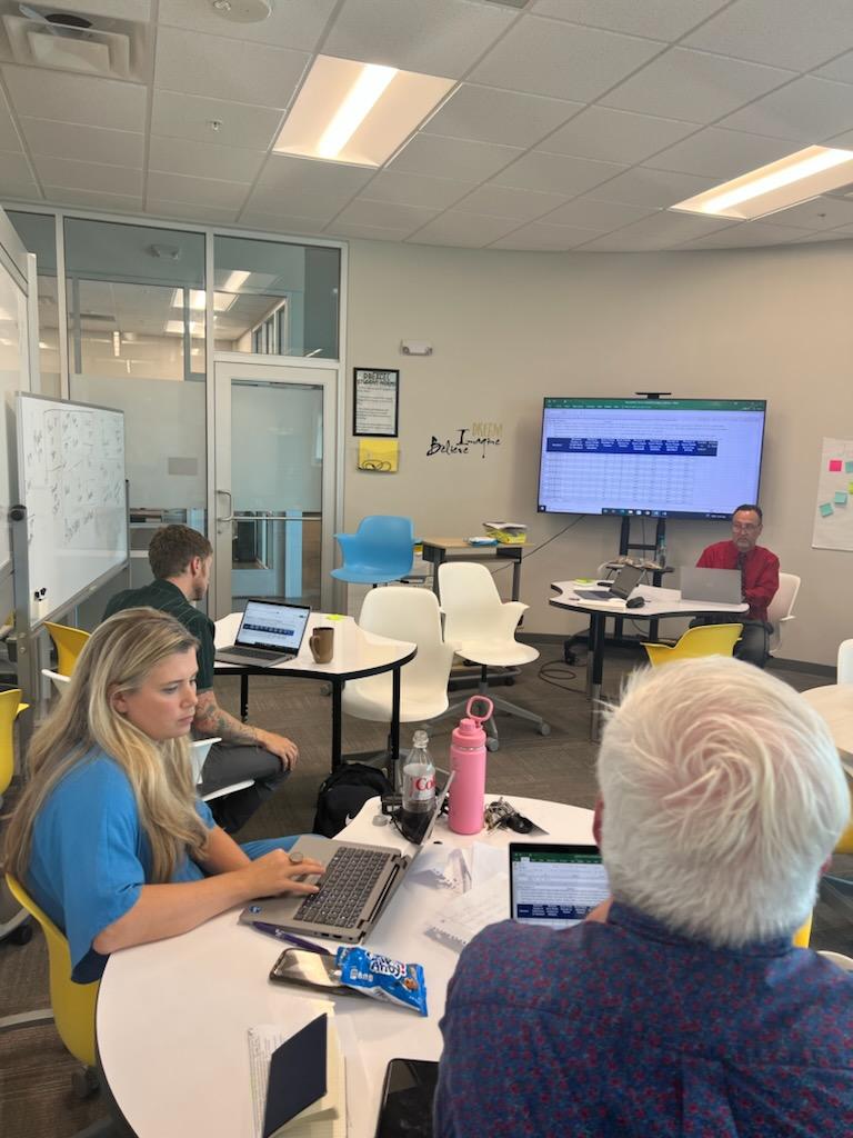 DBE teachers are kicking off week 2 with #DataConversations and @KCS_District's own Michael Hubbard for a chance to review, reflect, and learn from last year's data so that we can develop meaningful learning opportunities and grow students. #EXCELnation
