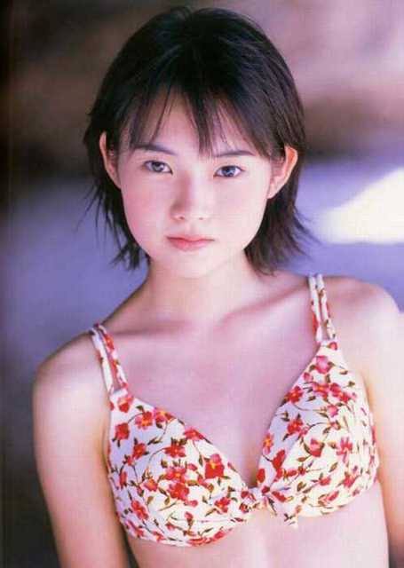 【2024最新】豊胸手術確定？の芸能人30選！失敗して豊胸がバレバレ？