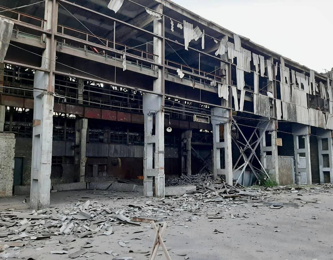 FactsUkraine's tweet photo. August 9, 2022
#Nikopol, #Ukraine

120 MRLS missiles from were fired at the city of Nikopol.

#Russia is a terrorist state. 
#Putin is a terrorist lead.
#Terrorism must be stopped

#StopRussia #StopPutin #RussiaTerroristState https://t.co/cwdx7hEo4s