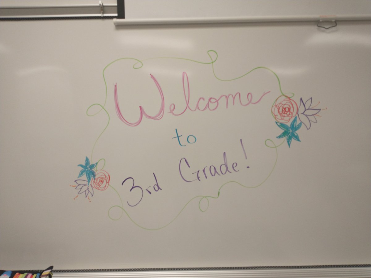 BookWorm314159's tweet photo. Meet the Teacher night is here!! I can't wait to see the looks on my students' faces when they see I've moved to 3rd grade. ❤️ #BestYearEver @MCLACreek https://t.co/frFeWG58sB