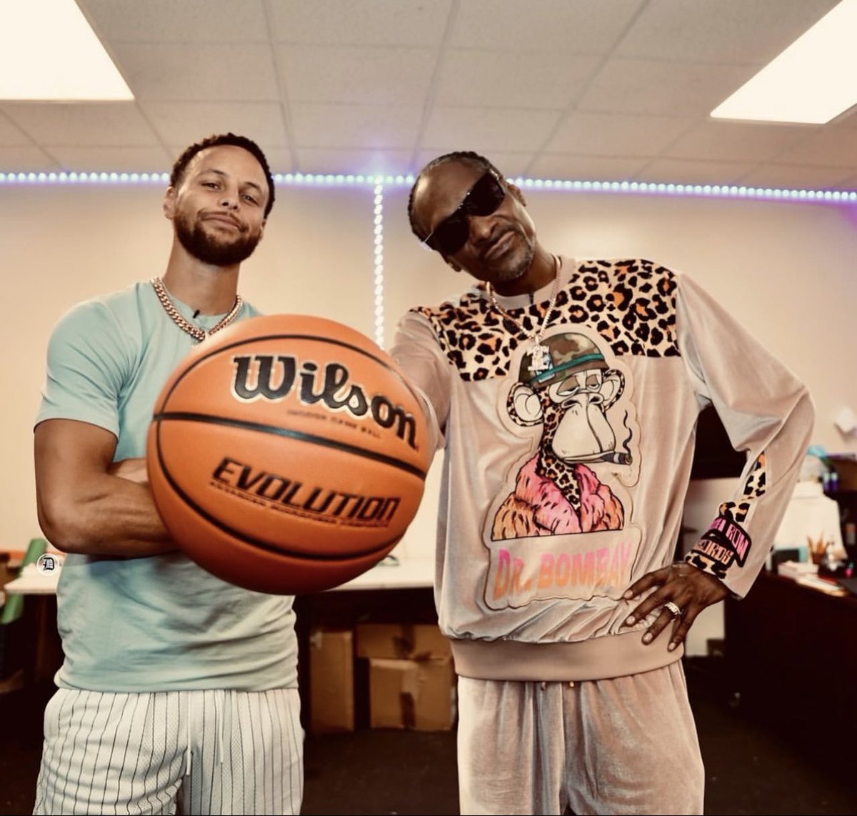 warriorsworld's tweet photo. West Coast https://t.co/u6Oqdfkhpr