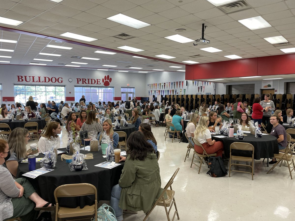 Candy Michelli tweet media