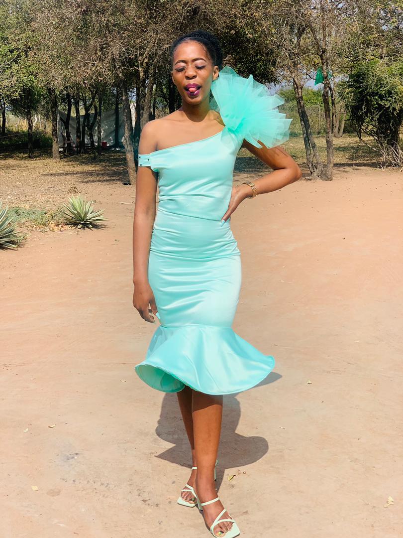 xhevalebeke1's tweet photo. This is how i dress after being invited 😎 https://t.co/nXwlHLmonq