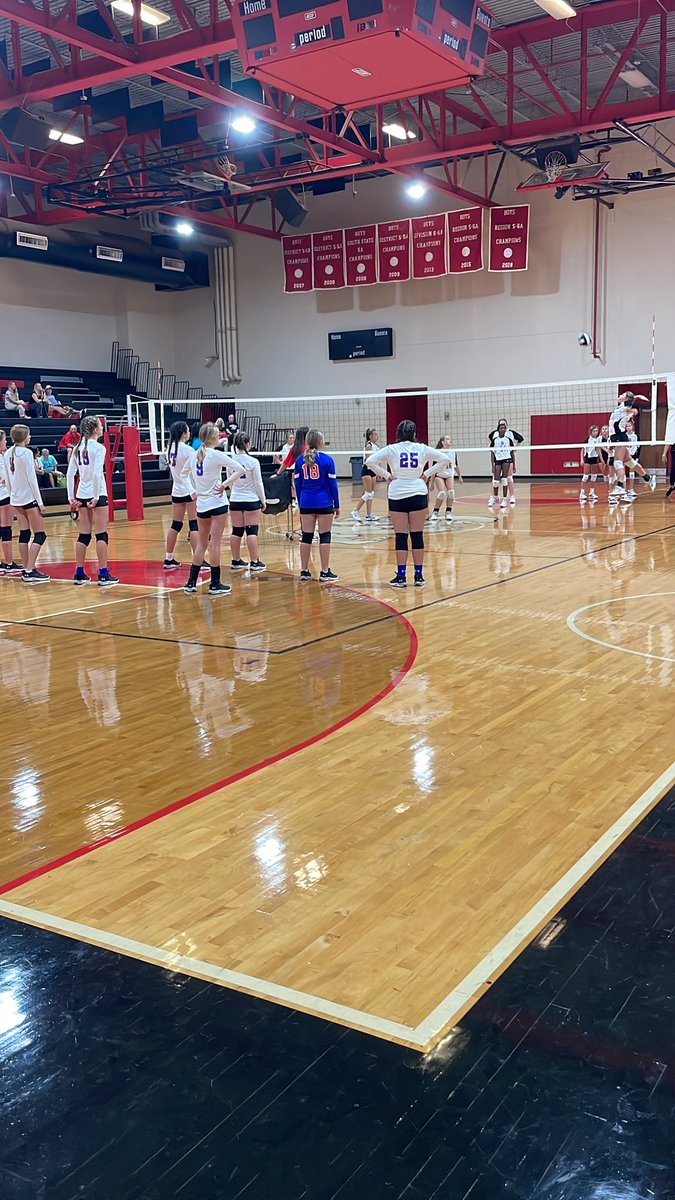 MMSJAGATHLETICS's tweet photo. 8th Grade lady Jags coming up next! https://t.co/usIMhmyJcn
