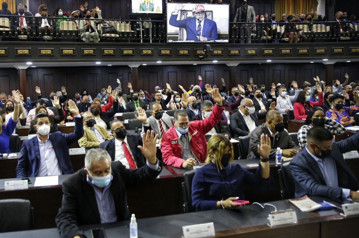 Nicolás Maduro tweet media