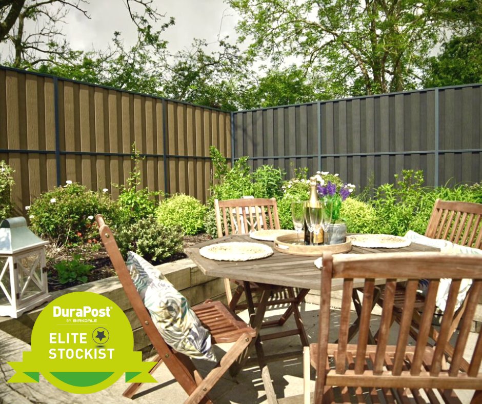 Composite fencing is a stylish and durable #fencing solution for your garden. Available in a great selection of colours, this fence doesn't require painting or staining and is UV resistant for long-lasting outdoor protection. ✅

Shop now exclusively at our #Glasgow showroom! 🛒