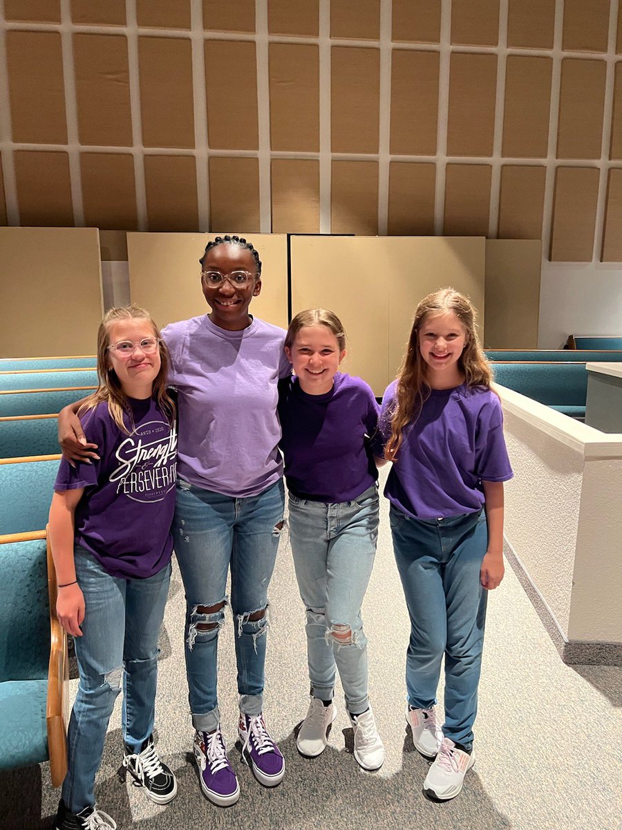 Timberview theatre kids made us so proud at convocation today! Thanks for getting us teachers pumped for the new school year! 💜 #KISDParty #soaringtothetoptogether #oneschoolonefamilyonetimberview 
@TimberviewMS