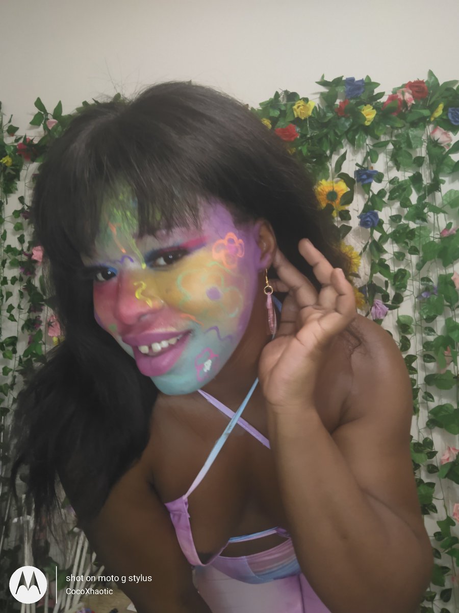 70s Disco Flower Child Cosplay. I haven't decided on a name for this OC yet But it's finally complete. Inspired by black women in 70s fashion, hippies and psychedelics #70saesthetic #cosplay #occosplay #flowerchild #psychedelic #groovy