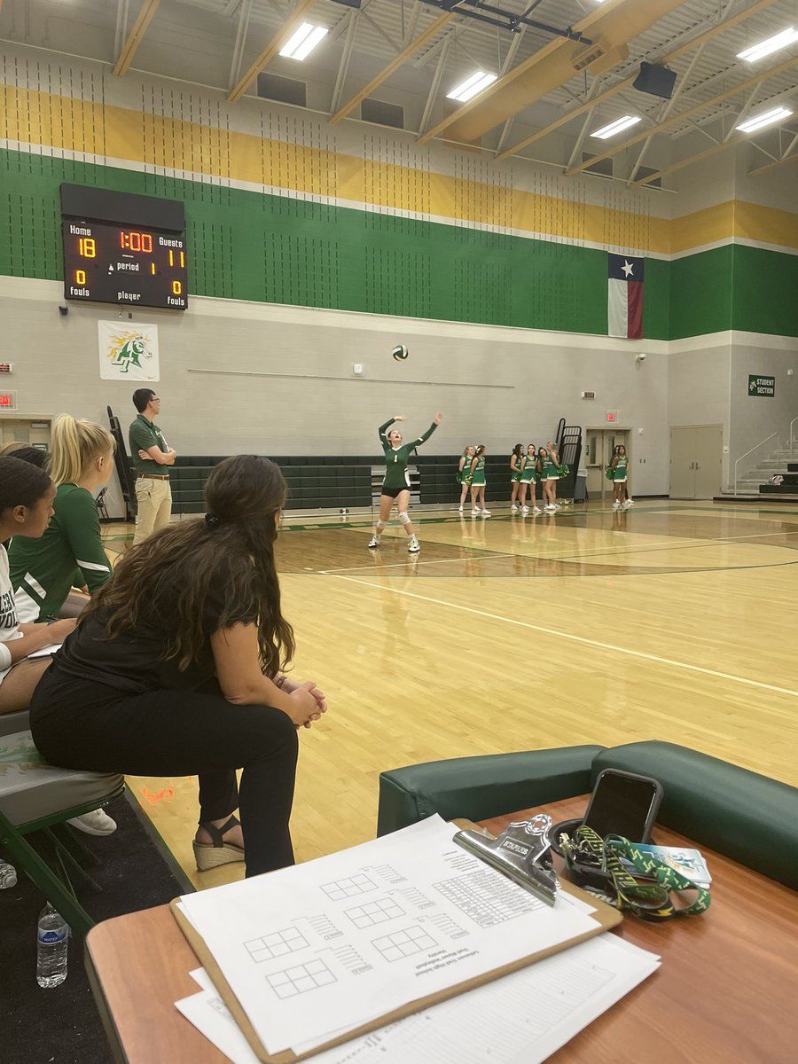 CoachCline21's tweet photo. Our Freshmen and JV teams putting in work against Naaman Forest!

#cuLTure | #BetterTogether https://t.co/aHsMI47JPc