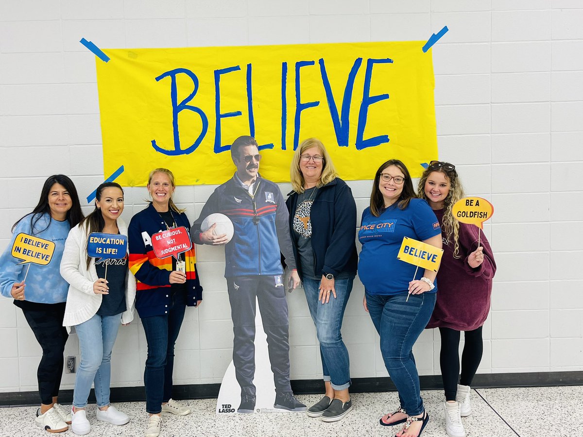 Our DREAM teams are ready for a great year!  ⭐️💙⭐️💙⭐️ #dreambelieveachieve  #SilverlakeSTARS