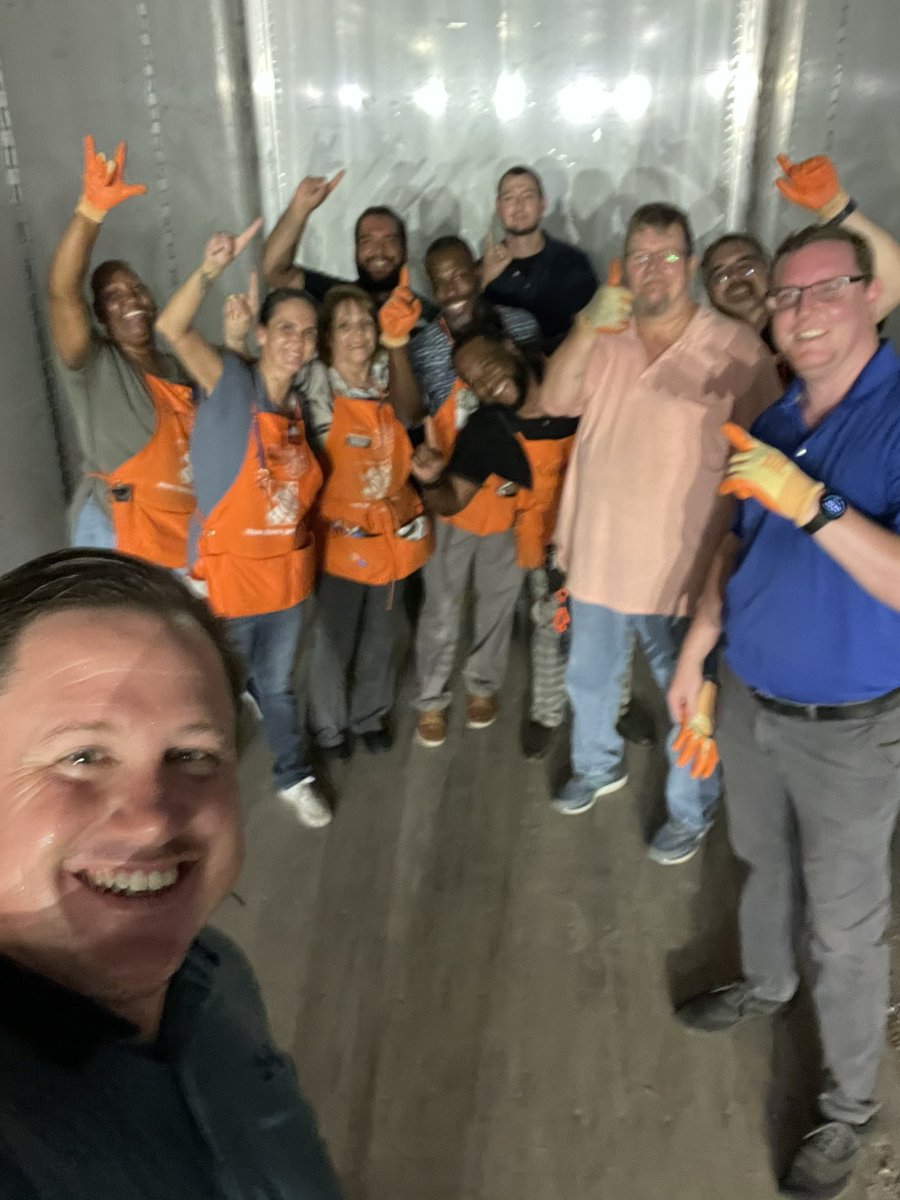 Aaron Bordelon (@bordelonaaron) on Twitter photo 2400 piece truck! Not a problem for these Leaders at 534. Just a little thank you for all that you do to our freight and unload team. Thank you to our leadership team for giving sweaty equity to show your appreciation. @RandonWill0534 <a href="/jacob_brinker/">Jacob Brinker</a> <a href="/THDLuisC/">Luis Cardenas</a> 2400 piece truck! Not a problem for these Leaders at 534. Just a little thank you for all that you do to our freight and unload team. Thank you to our leadership team for giving sweaty equity to show your appreciation. @RandonWill0534 <a href="/jacob_brinker/">Jacob Brinker</a> <a href="/THDLuisC/">Luis Cardenas</a>