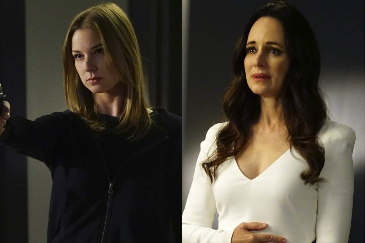 RevengeBrazil3's tweet photo. Amanda Clarke (Emily VanCamp) e Victoria Grayson (Madeleine Stowe) não vestem preto e branco por acaso no ultimo episódio de Revenge. https://t.co/mj765ioQyc