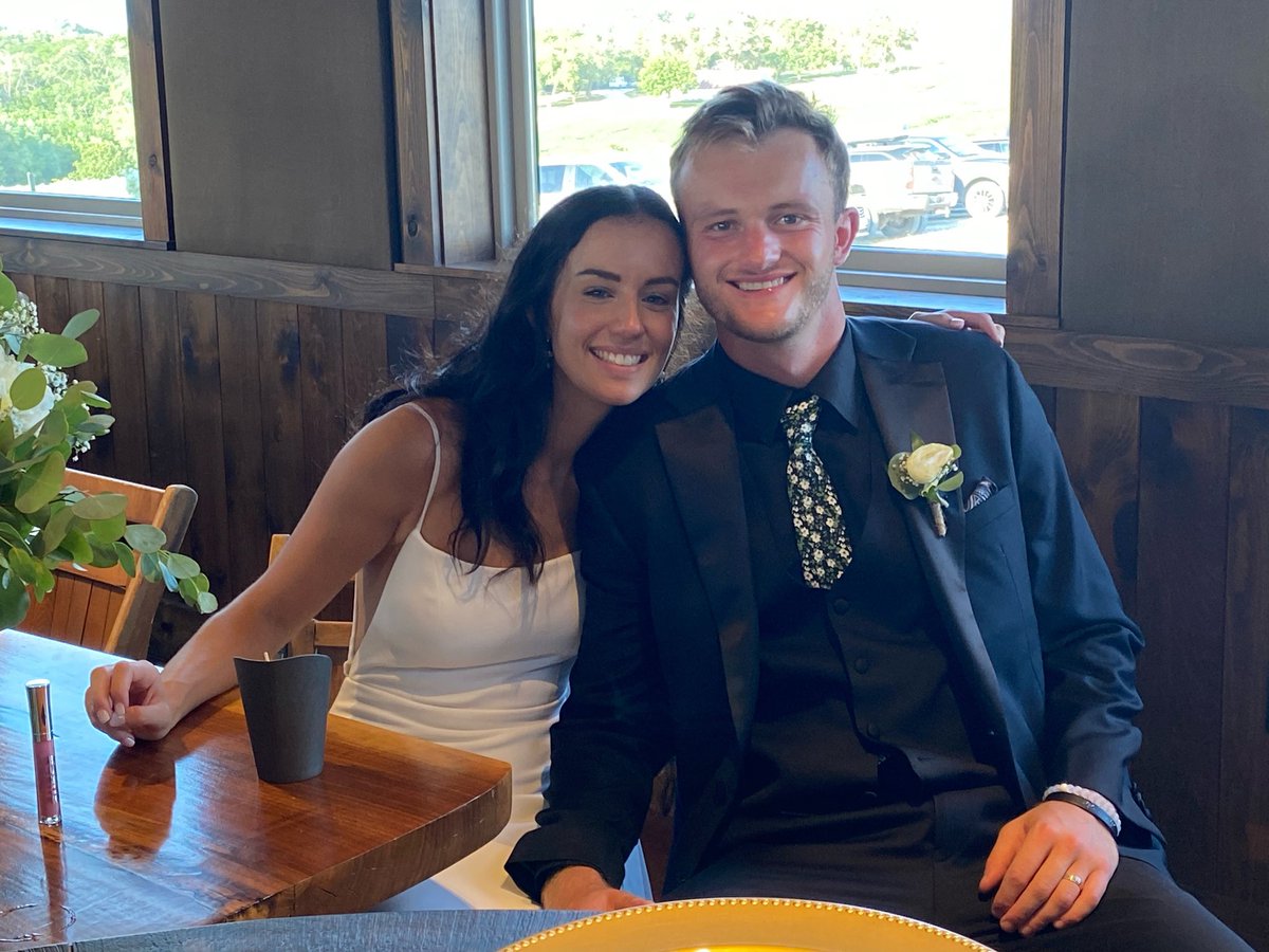 LSEBBasketball's tweet photo. Belated Congrats to @ChaseGlazier and his wife Delaney as they got married this past weekend! We are lucky to have you both apart of LSE BB! Only one unmarried coach left on staff @DeisleyCarson - pressure is on! https://t.co/RMLxZI3LmZ
