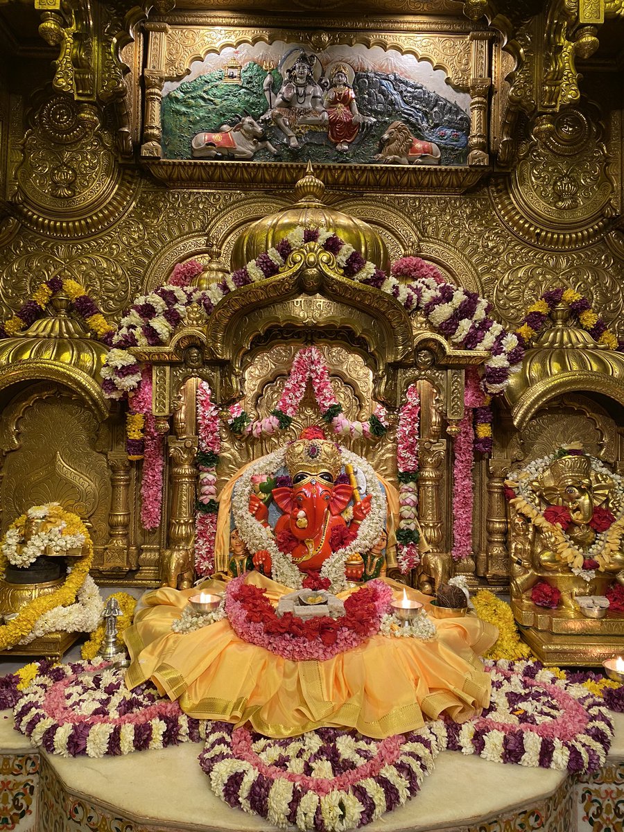 SVTMumbai's tweet photo. 🙏गणपती बाप्पा मोरया 🌺मंगलमूर्ती मोरया 🙏१०/०८/२०२२ https://t.co/EPpb5uJC5v