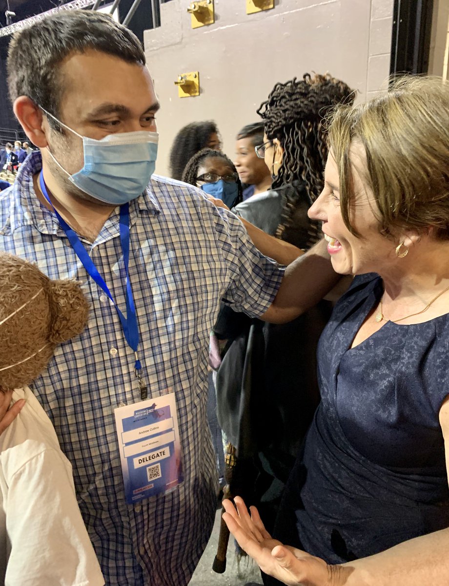laurelscollins's tweet photo. Supporting @maura_healey for #Massachusetts #governor as she represents change, inclusion,& acceptance. She was extraordinary at the convention. She has our support - and she was beyond kind to my kid with #autism #gomaura #mapoli https://t.co/Iej5HM2jJg