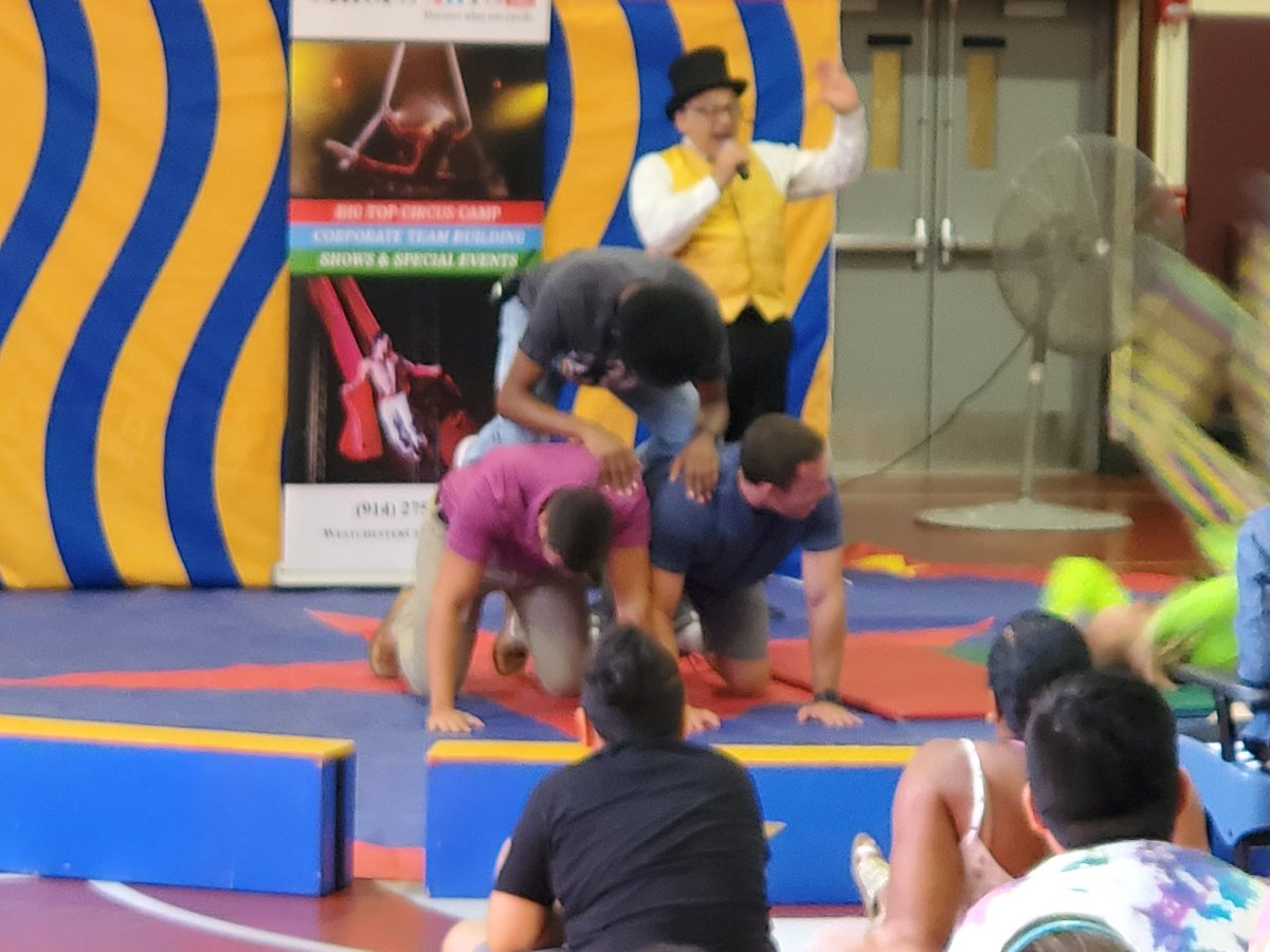 Celebrating the end of our summer program with a circus. <a href="/OssiningSchools/">Ossining UFSD</a> @OssiningSup