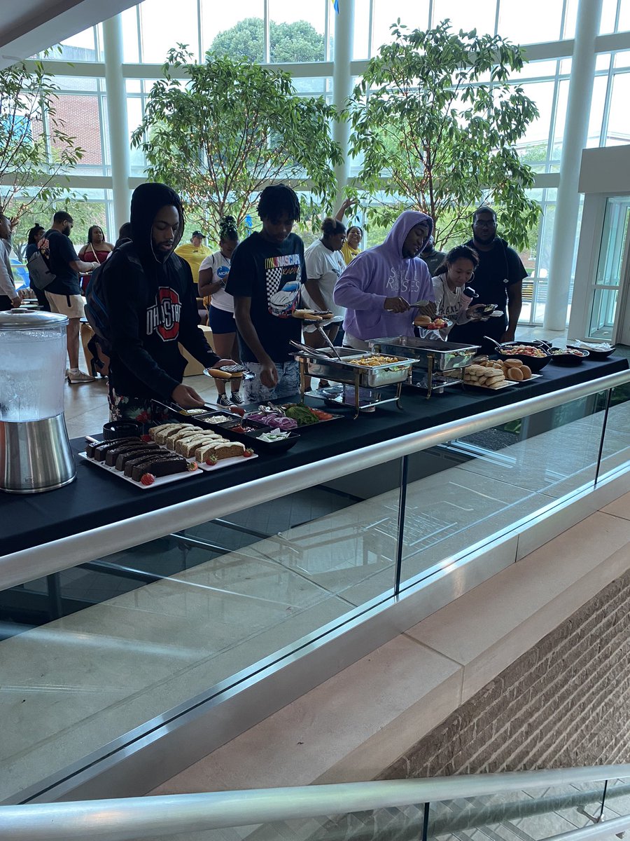 FC Center for Diversity & Inclusion tweet media