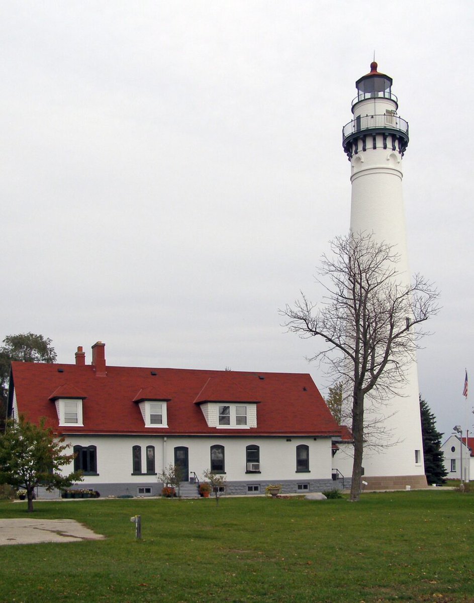 USLHS's tweet photo. Climb the 108 ft high #WindPointLighthouse (Racine WI) #LakeMichigan Sept 4! Tours open to ages 6+. People should wear sturdy walking shoes & must be fit to climb 11 stories (144 steps). Reservations required by going to https://t.co/iAKOcB9Yh1. https://t.co/Rffcw5tVmw https://t.co/iTTSxmZfh7