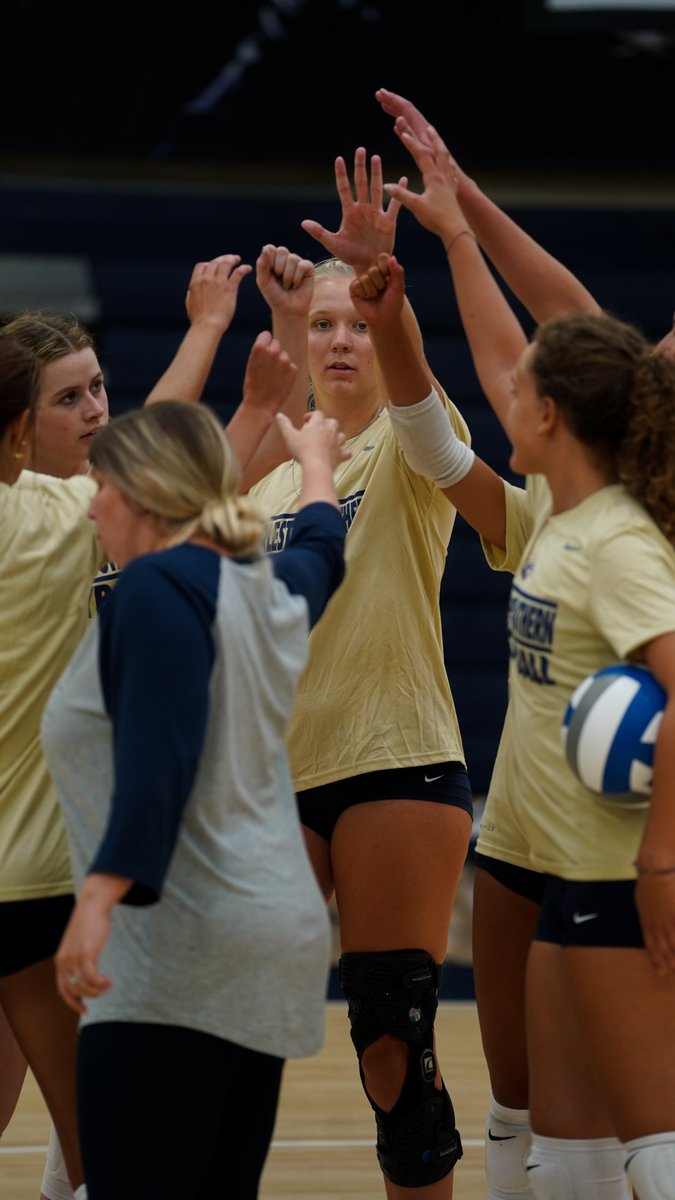 Day 1 is in the📚 #VolleyBucs