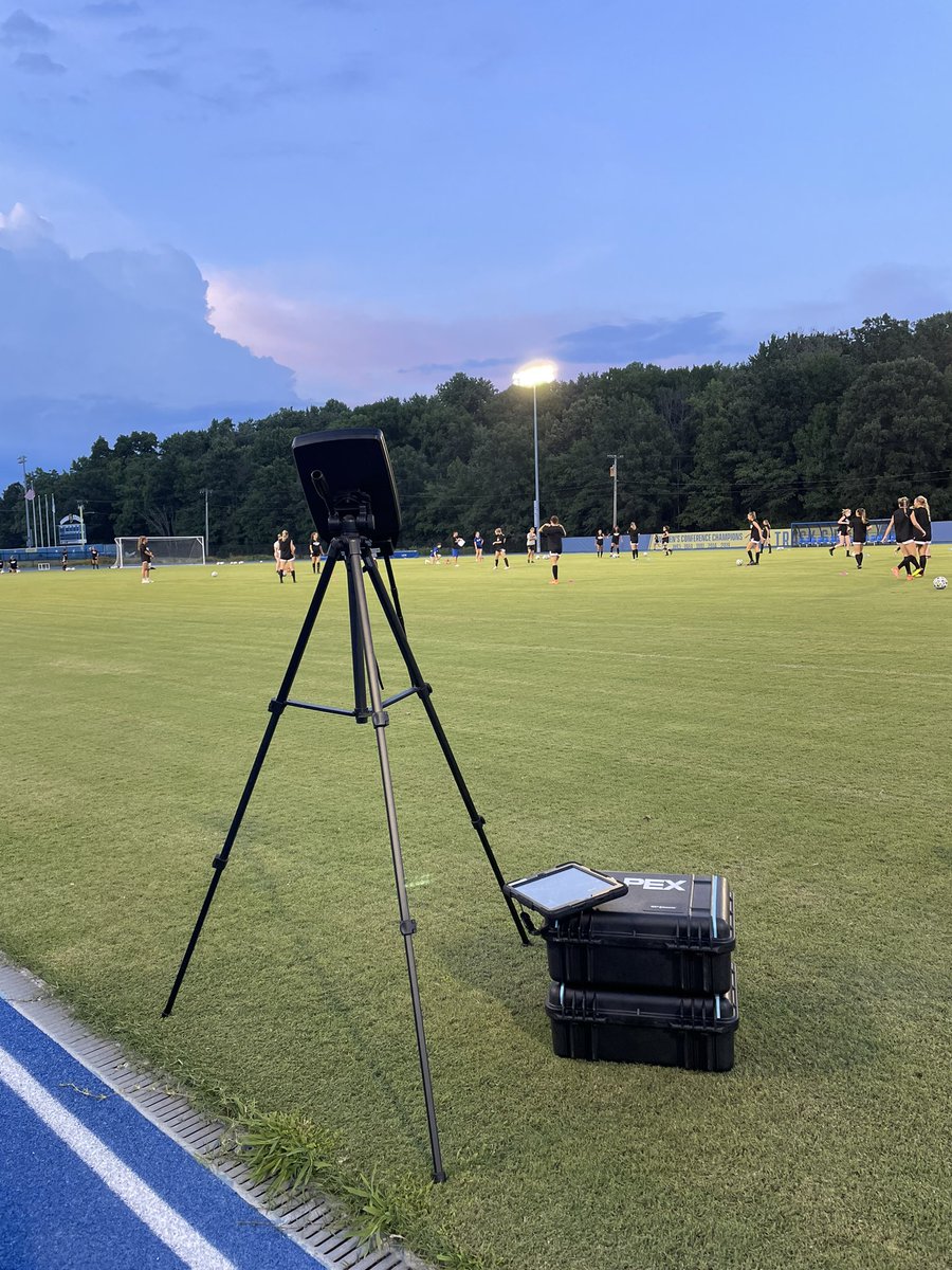 Christina_Raz26's tweet image. Beautiful night for some @DelawareWSOC practice! 💪🤓📊📈 #BlueHens  #ActionableData