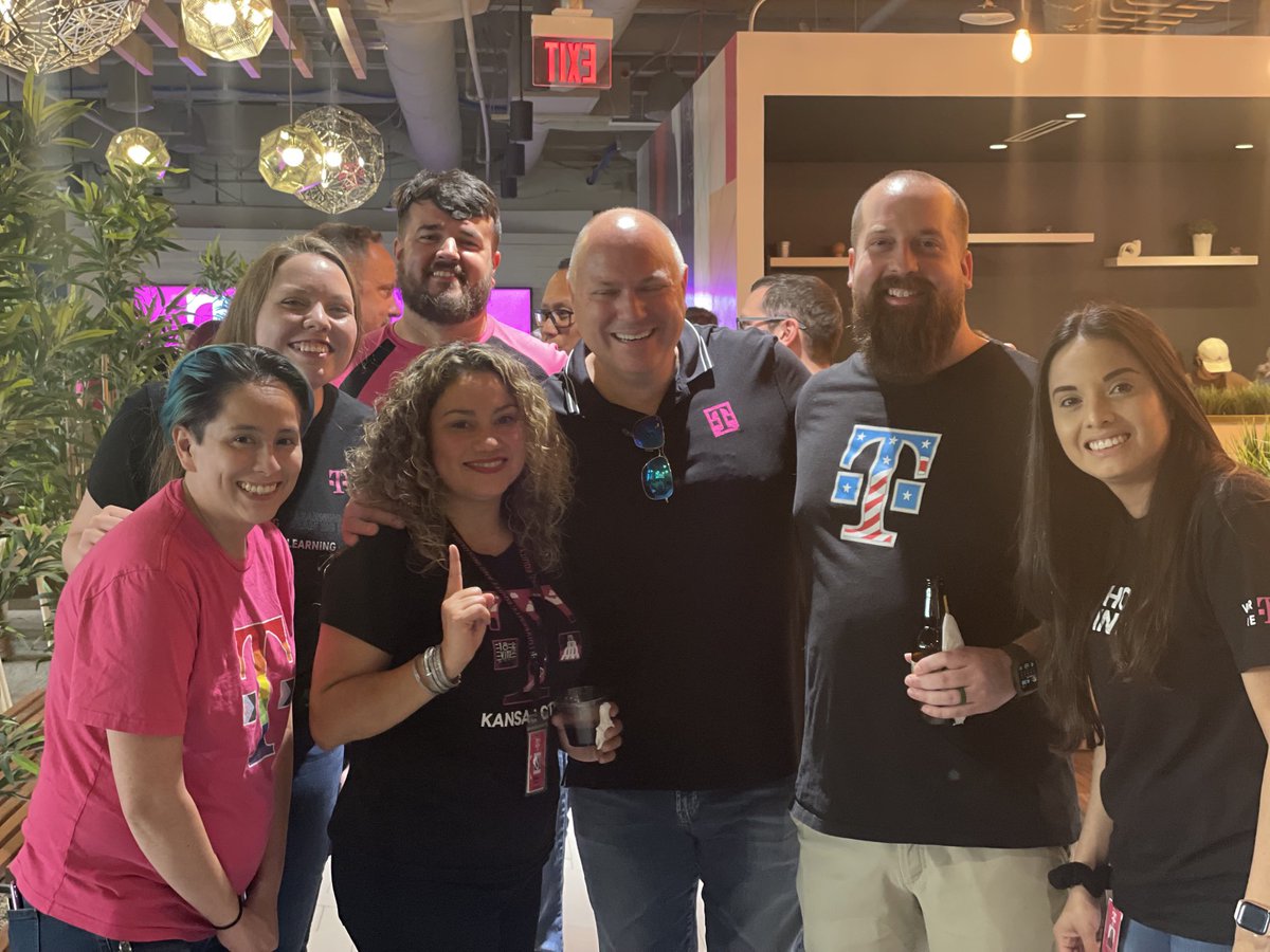 Thank you ⁦<a href="/JonFreier/">Jon Freier</a>⁩ for coming and talk to my team. @virtual Retail  Kemper Team I am so proud you!