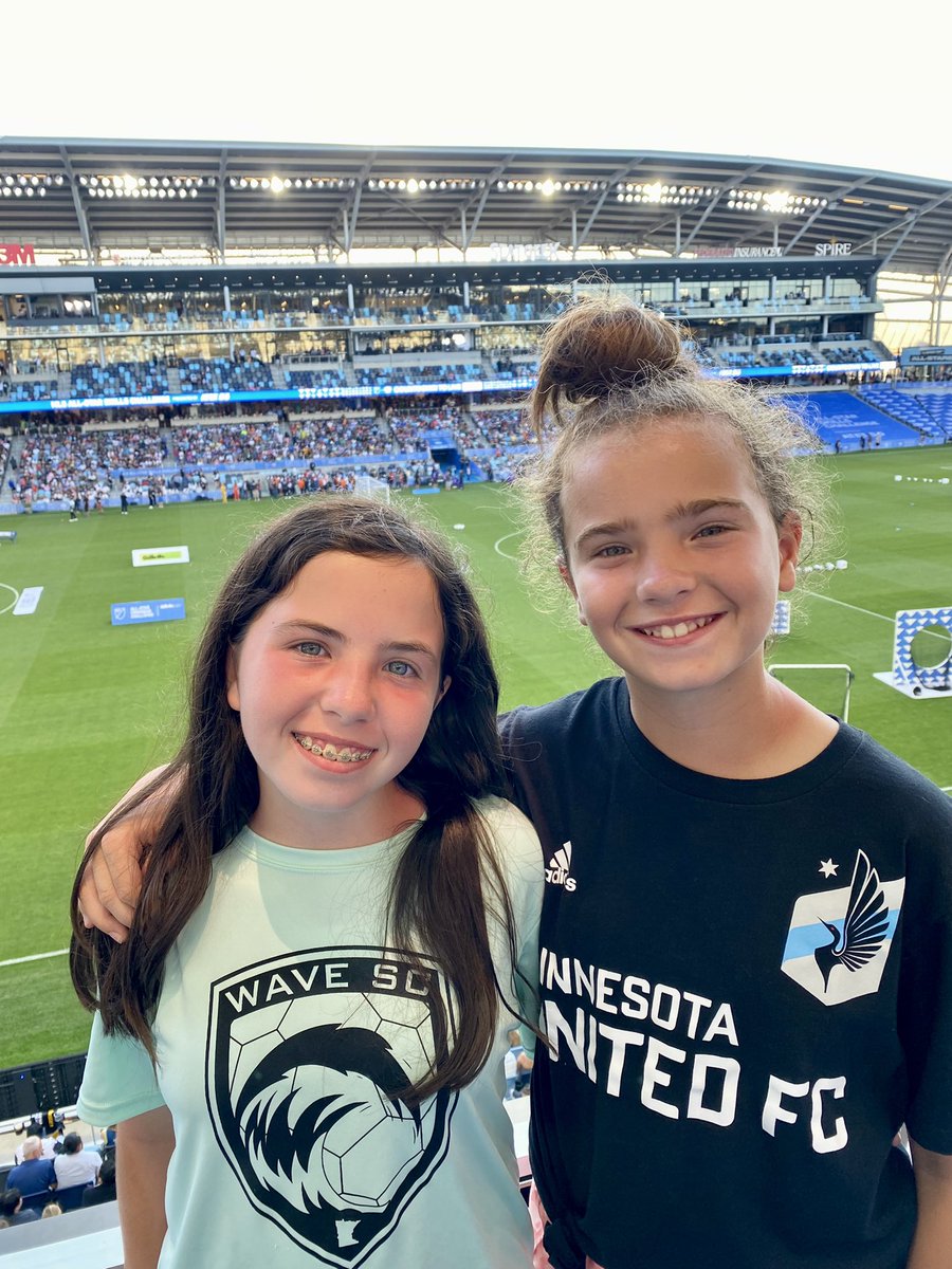 julieaclements's tweet photo. Ready to see some skills!  #MLSAllStar #Loons https://t.co/uyBLEeKxBg