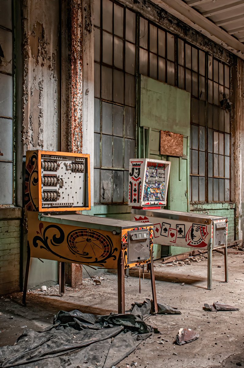Pinball Wizardry; two vintage pinball machines found inexplicably inside an abandoned factory in Cleveland, Ohio. #Pinball