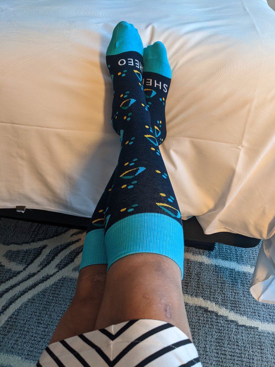 SharmilaMann's tweet photo. Sassy socks @SHEEOed?! #whyyes #notjustformen #SHEEOConf #delightful #swag #SocksOfHigherEd #kneehigh #shortgirlwin https://t.co/hF8073UuqT