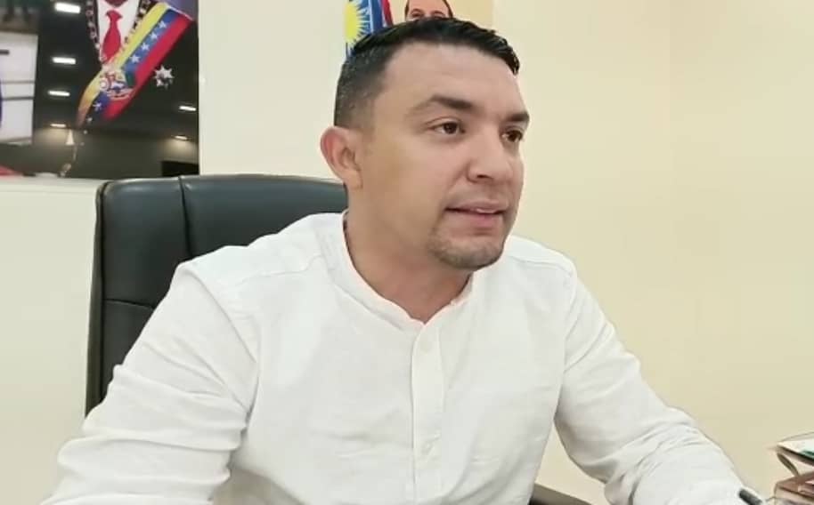 NoticiasFalcon's tweet photo. Anuncian uso de alcoholímetros para fortalecer aplicación de decreto de orden público en Coro.⁣

https://t.co/jA7Qsvku13 https://t.co/Bajm3nwXre