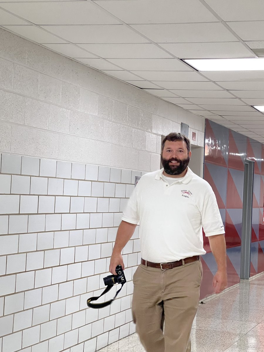 James River High tweet media