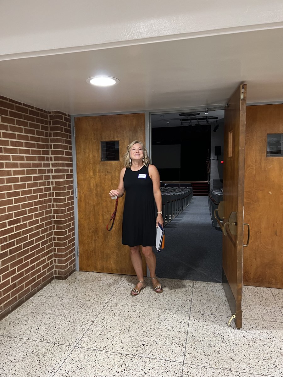 James River High tweet media