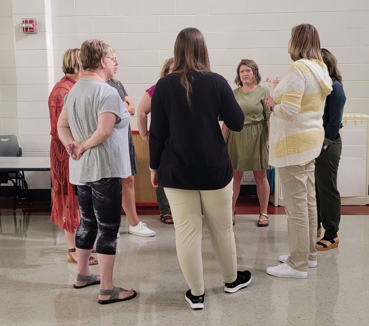LittlePanthers1's tweet photo. Today we dedicated time to reviewing and reiterating our building Trust Accelerators. A strong staff leads to successful children! 
#npspanthers #pawsitivepanthers
#InitiativeOne https://t.co/a27bXpGbu7