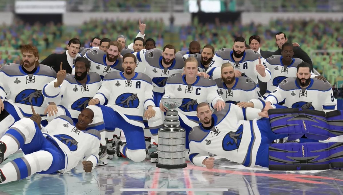 AArcticWolves's tweet image. Alaska Wins the Cup finals helluva a season guys. We finally did it against all odds 2 basically 2 reverse sweeps to get us here and we broke out with a 4-1 series win for the cup. So proud of this team.
GG @Vipers_GOHLS @GOHLS_Official1 #GOHLS