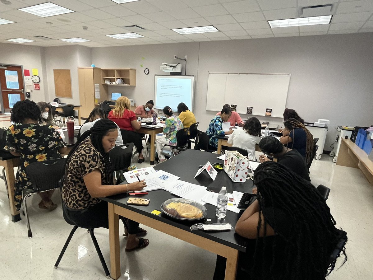 Robert L. Frost Elementary tweet media