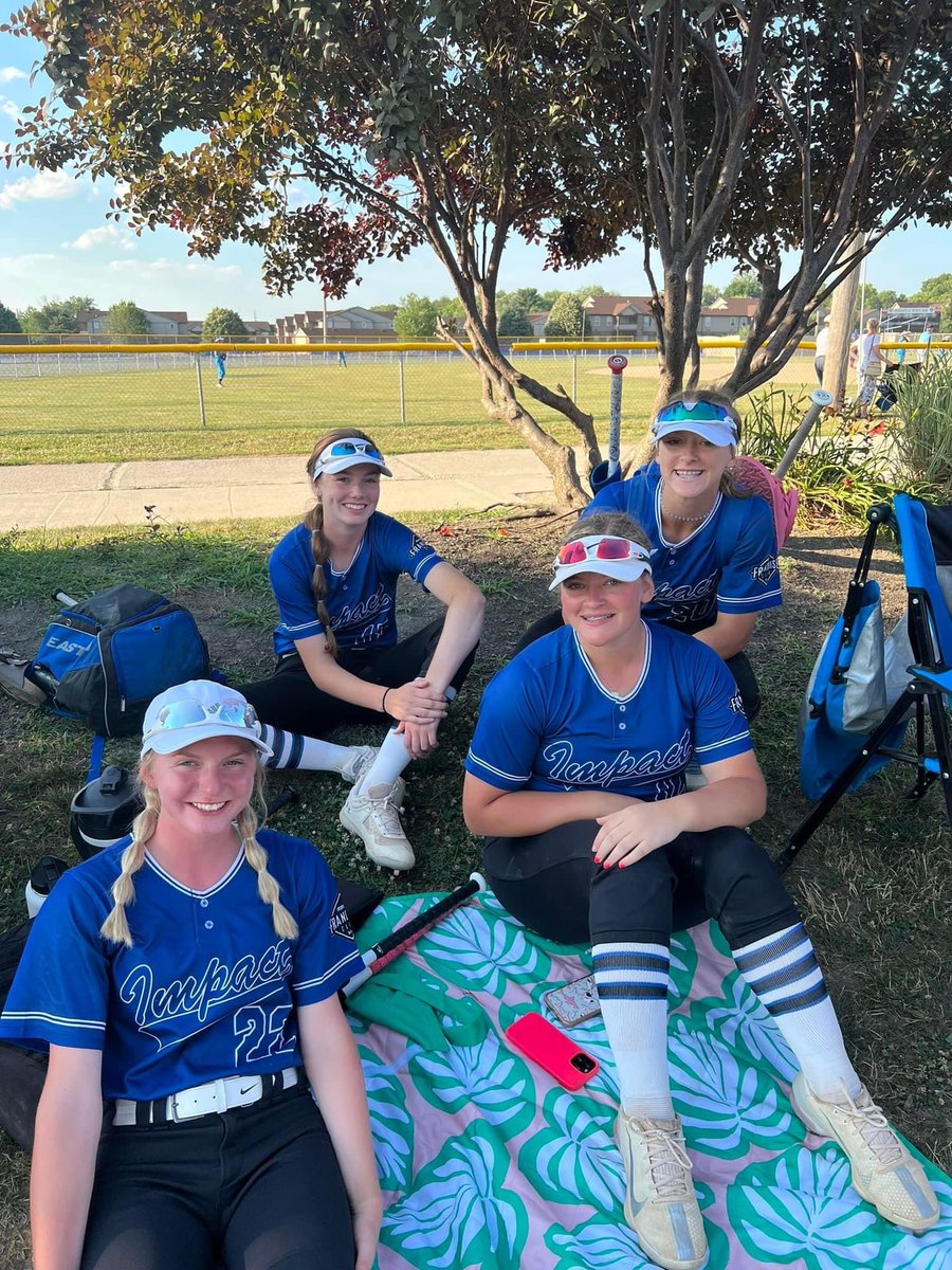 laurarheim's tweet photo. thank you 16u! can’t believe we are coming so close to the end of travel ball, i want to take the time to thank all our isa coaching staff for everything you have pushed me to become. i will never forget all you do💗 #isastrong #impactsportsacademy @ISA_Softball https://t.co/gZOFMqHv4N