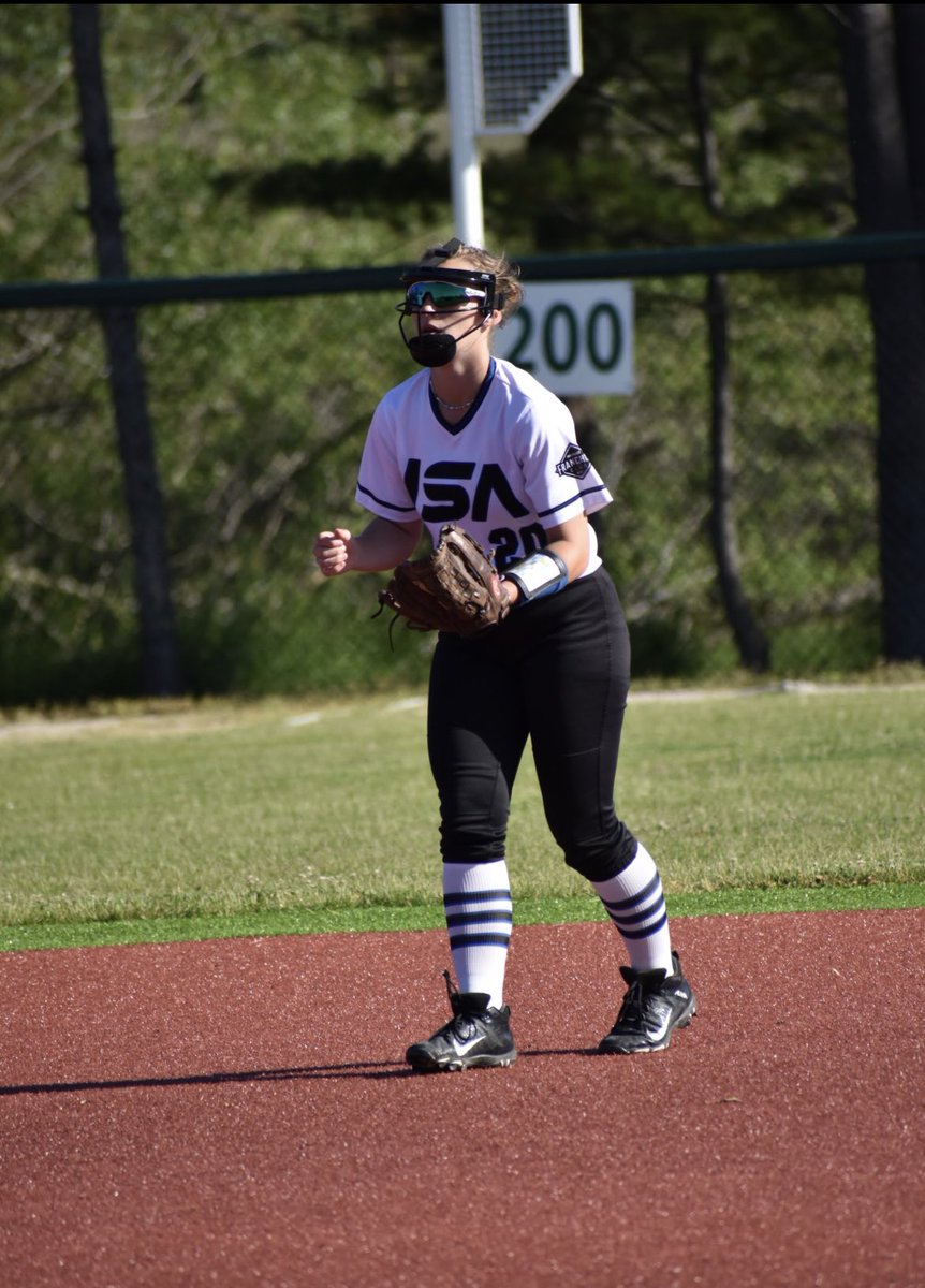 laurarheim's tweet photo. thank you 16u! can’t believe we are coming so close to the end of travel ball, i want to take the time to thank all our isa coaching staff for everything you have pushed me to become. i will never forget all you do💗 #isastrong #impactsportsacademy @ISA_Softball https://t.co/gZOFMqHv4N