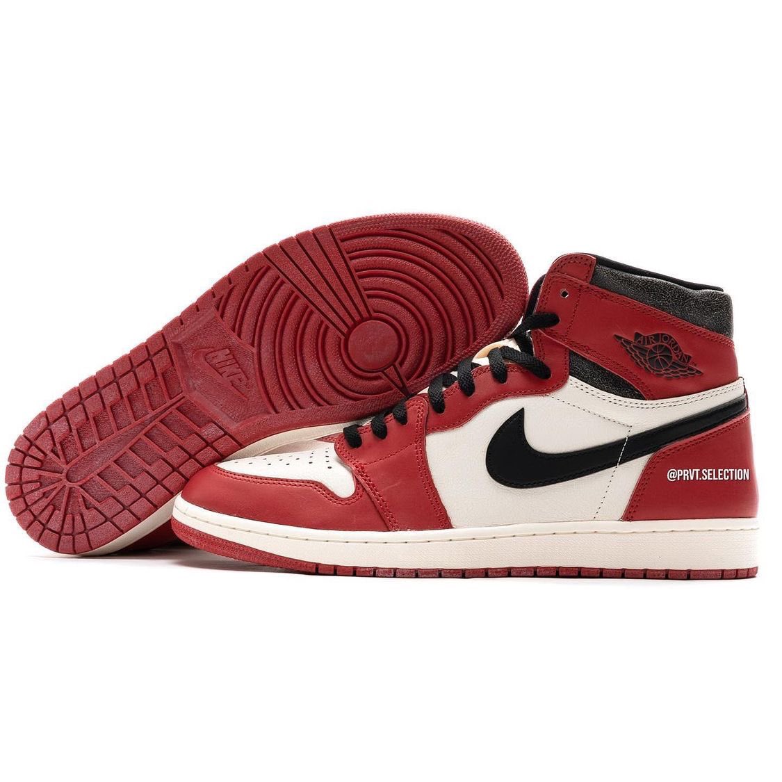 Ovrnundr's tweet photo. The Nike Air Jordan 1 High OG “Chicago Reimagined” has been pushed back to Saturday November 19th, retailing for $180 dollars, style code DZ5485-612. Available Nike SNKRS App and select Nike retailers.

Photo: @PrvtSelection https://t.co/RNeUKubcwa