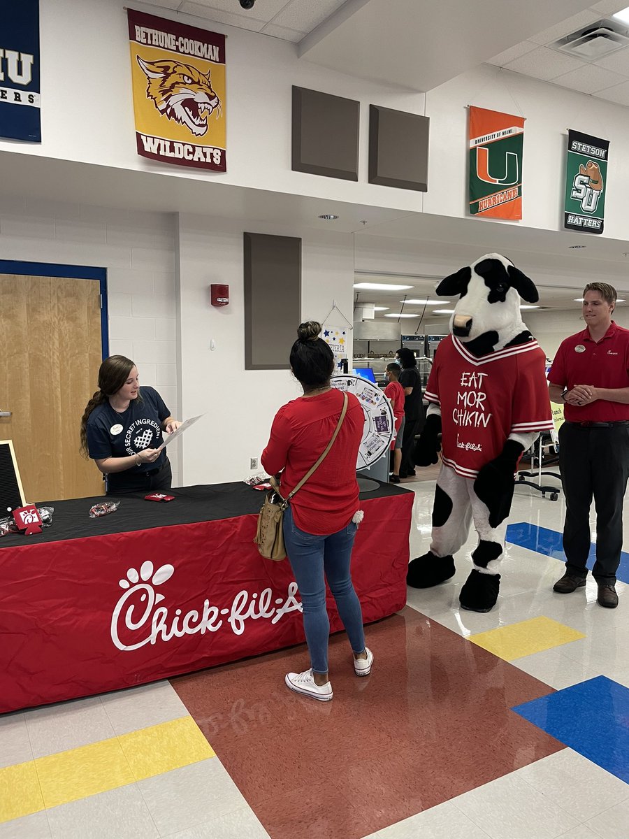 Woodland Elementary tweet media