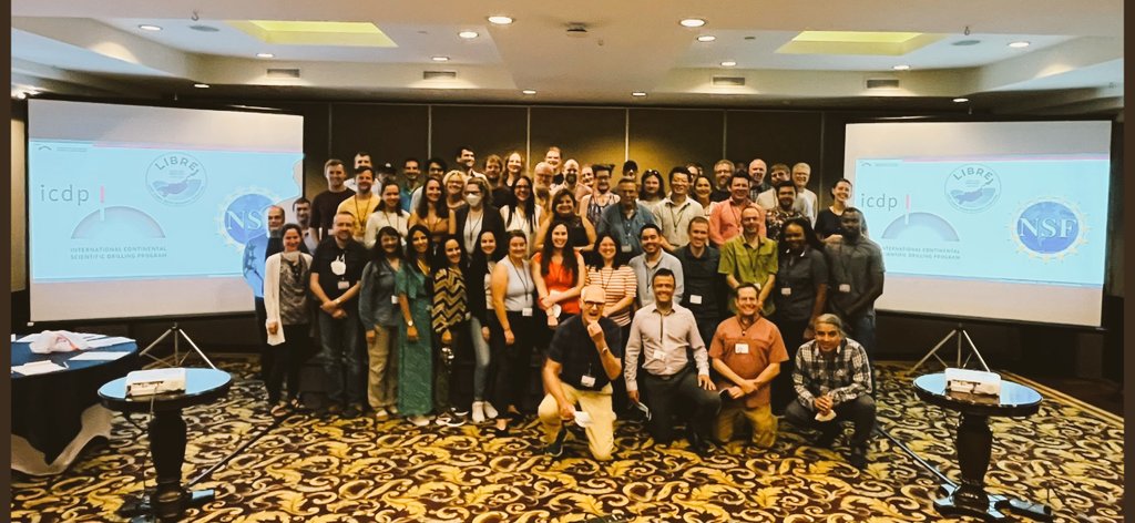 Claudia Romero tweet media